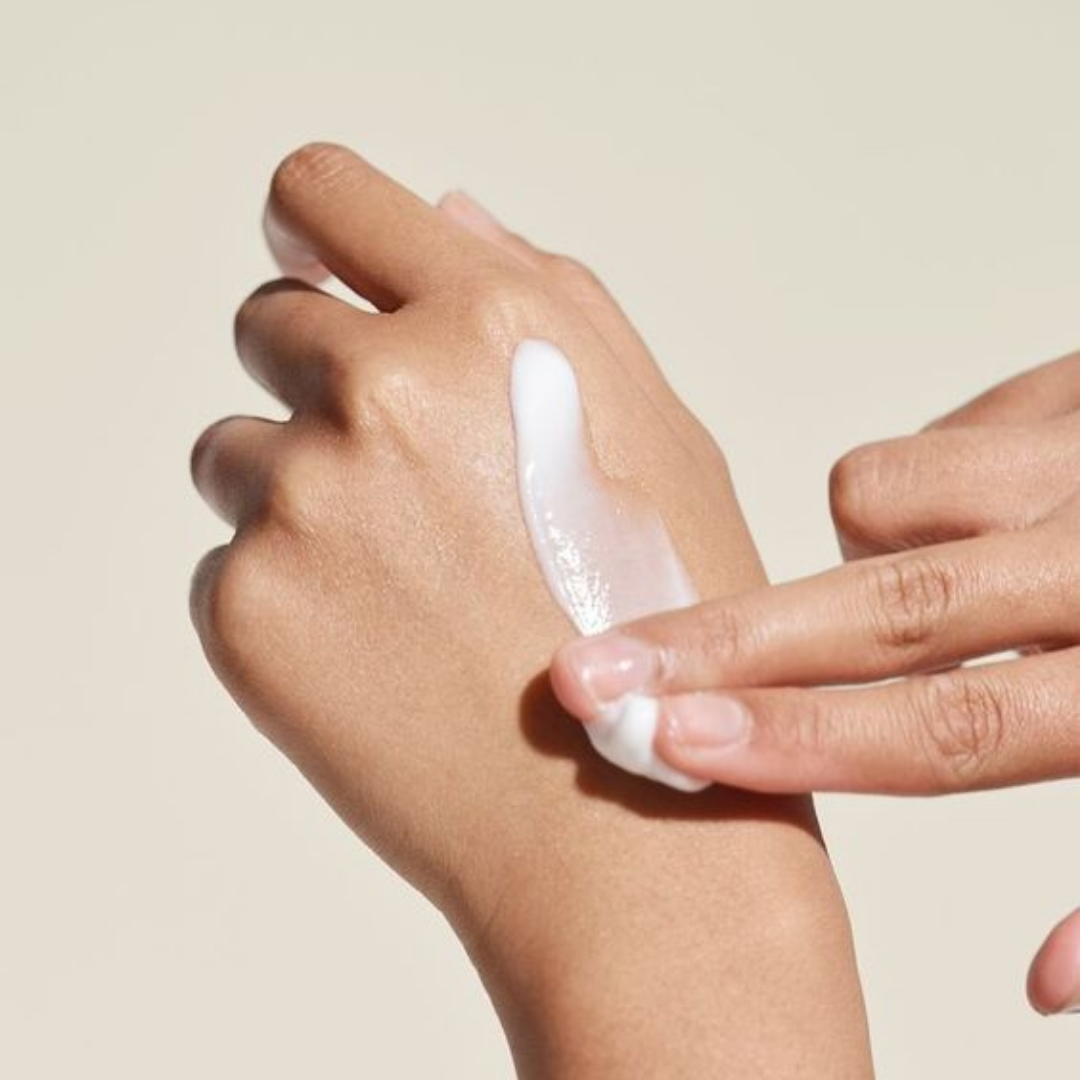 Crema Blanqueadora Fair&white Aclarante Con Textura Gel Para Cara Y Cuerpo Rodillas Codos Axilas Con Ingredientes Naturales Cruelty Free 30ml
